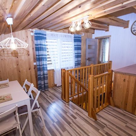Flower Apartment Вентспилс Екстериор снимка